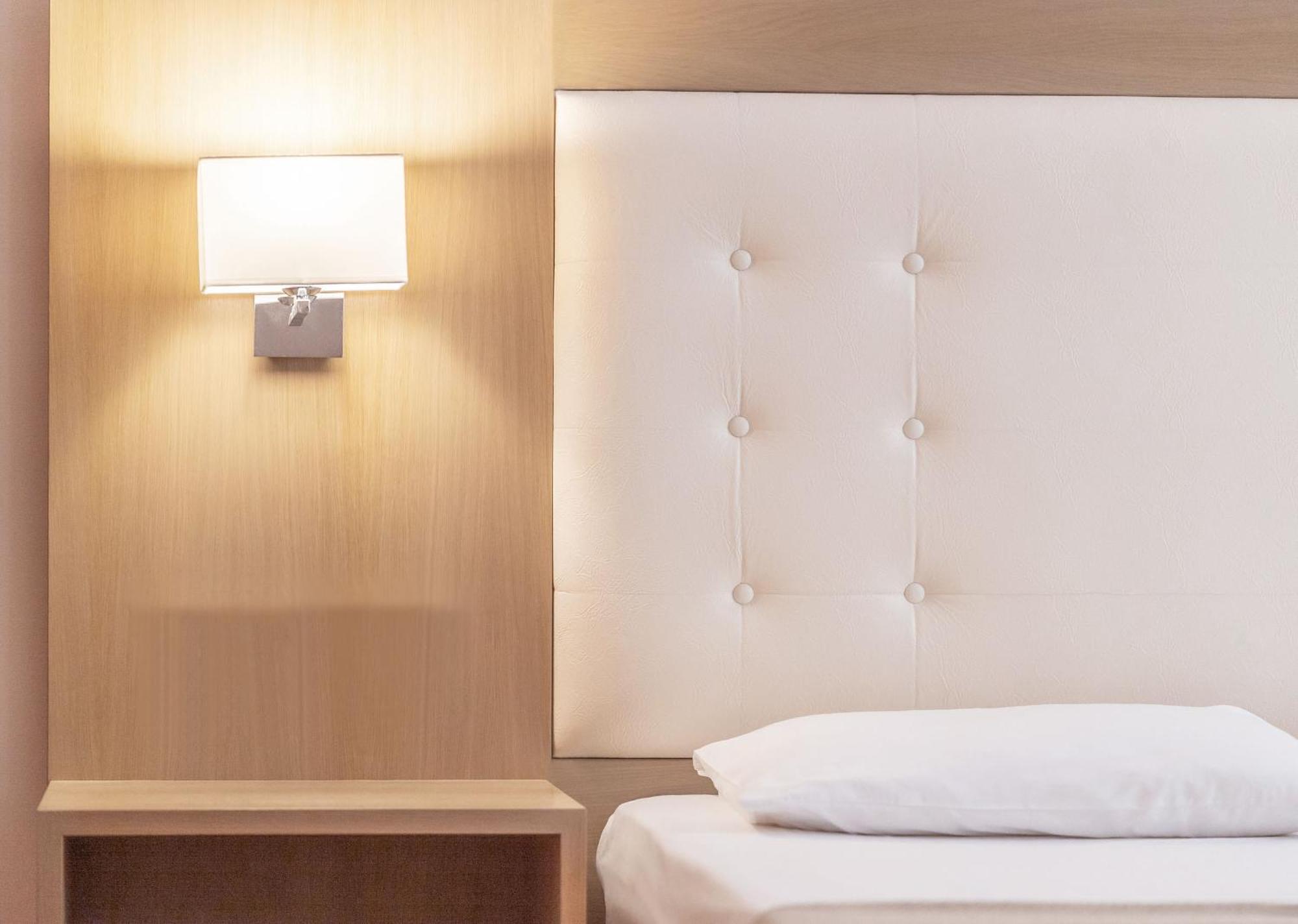 Niver Luxury Suites Lefkáda Chambre photo